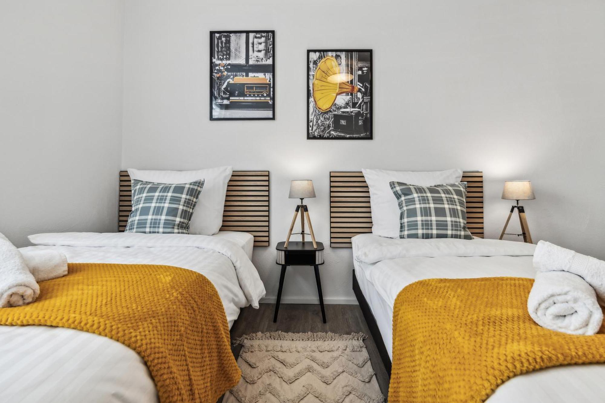 Comfort In Homburg - 24h Self-check-in - Uni-naehe - 3 Schlafzimmer - Parkplatz - Badewanne - Balkon - Wlan * Hombourg